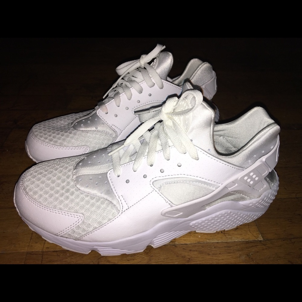 White Nike Huraches, size 11 men’s